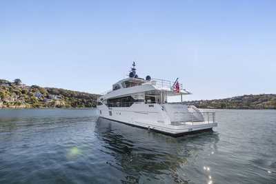 Boat carousel image